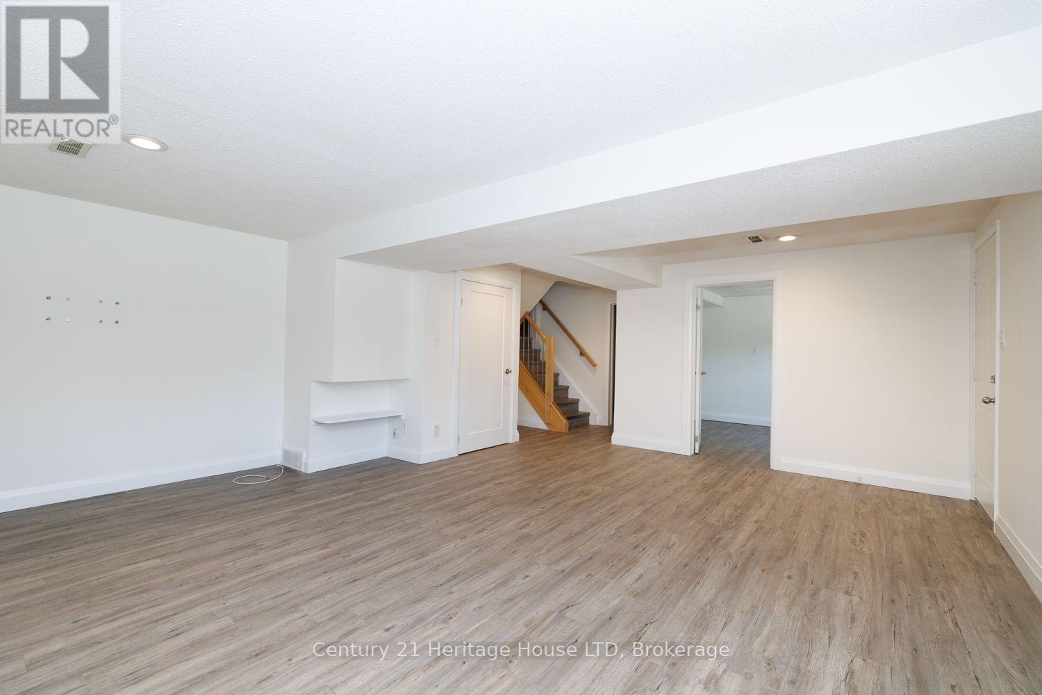 14 STANLEY STREET - 26