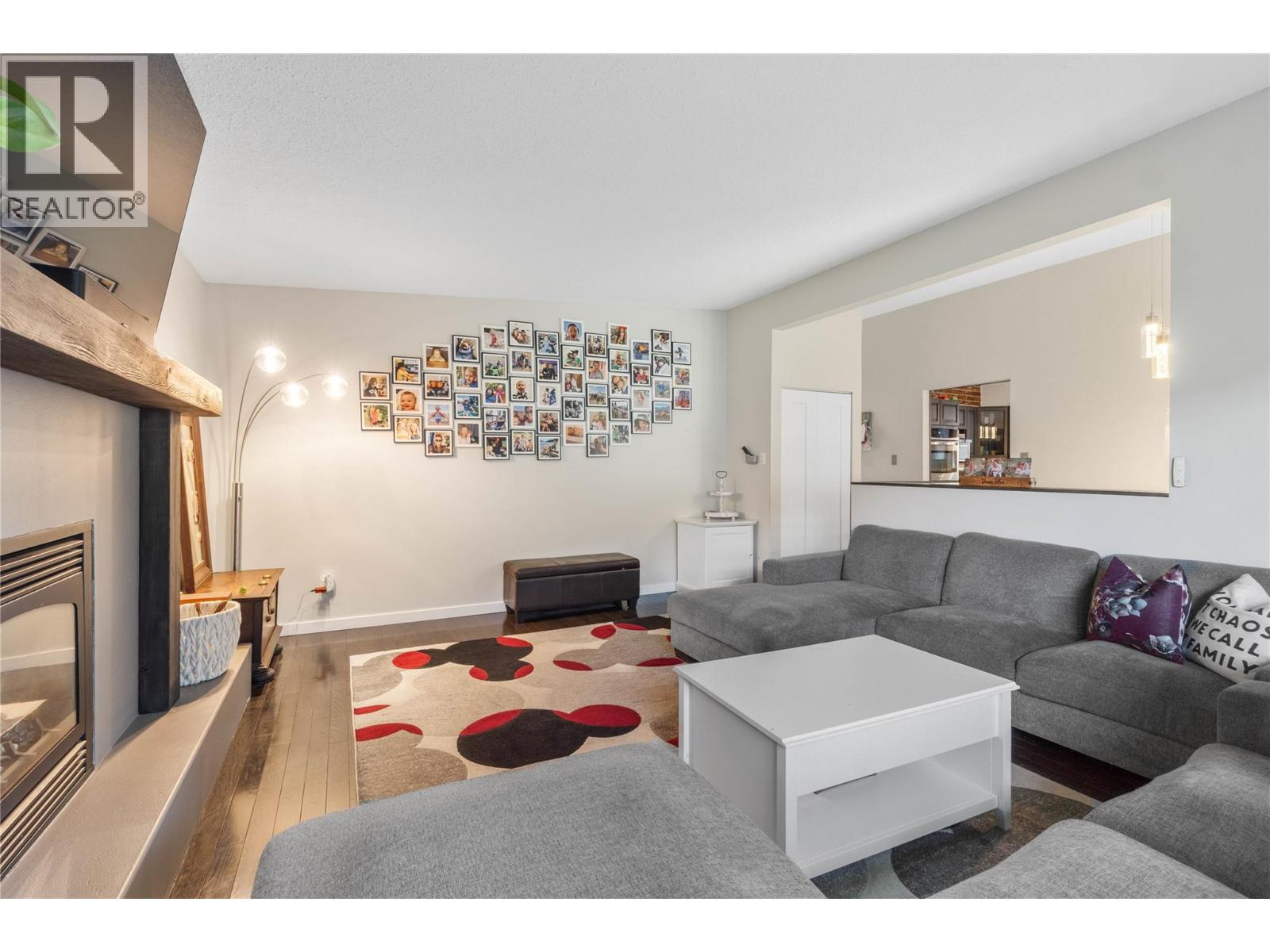 811 SUMAC Place - 9