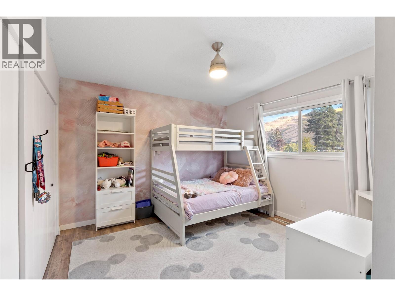 811 SUMAC Place - 12