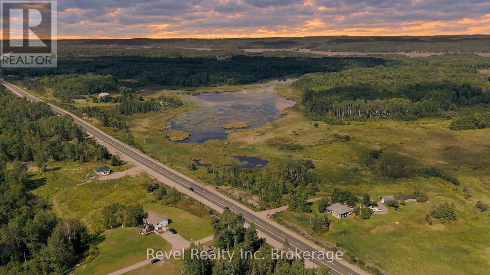 2647C HIGHWAY 17 E, East Ferris