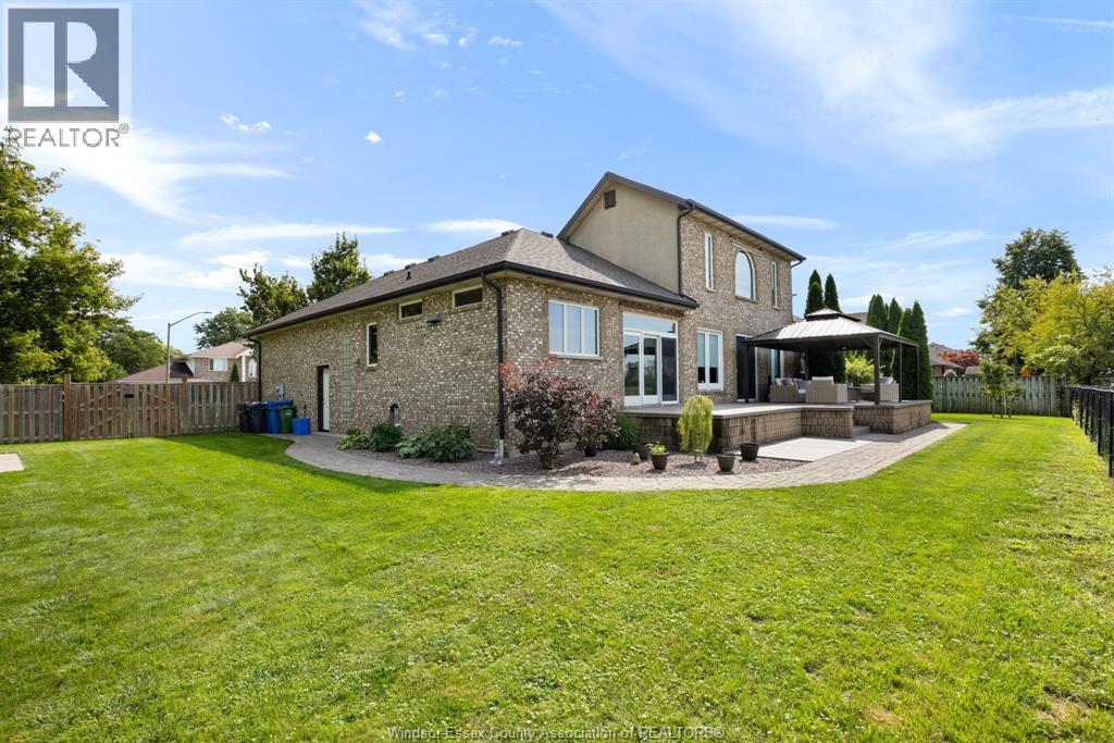 1715 KAVANAUGH - Image 37