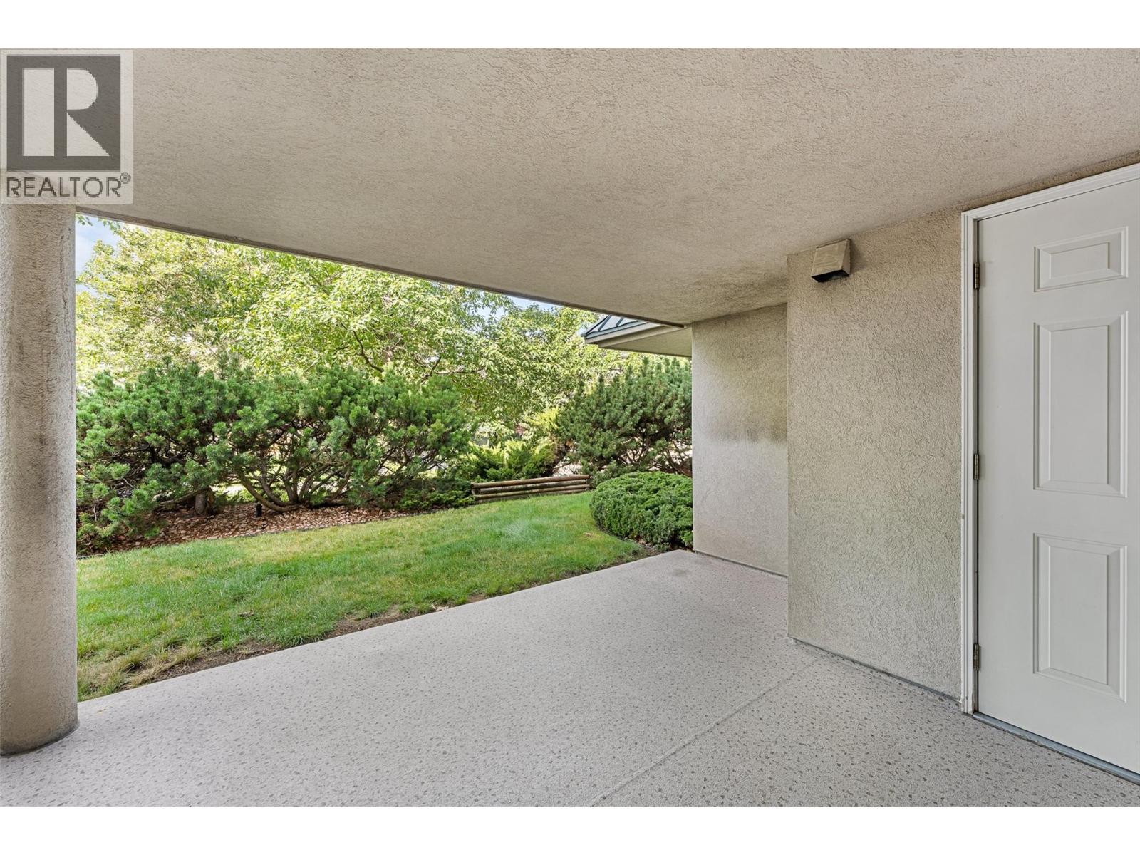 #104 1965 Durnin Road - 18