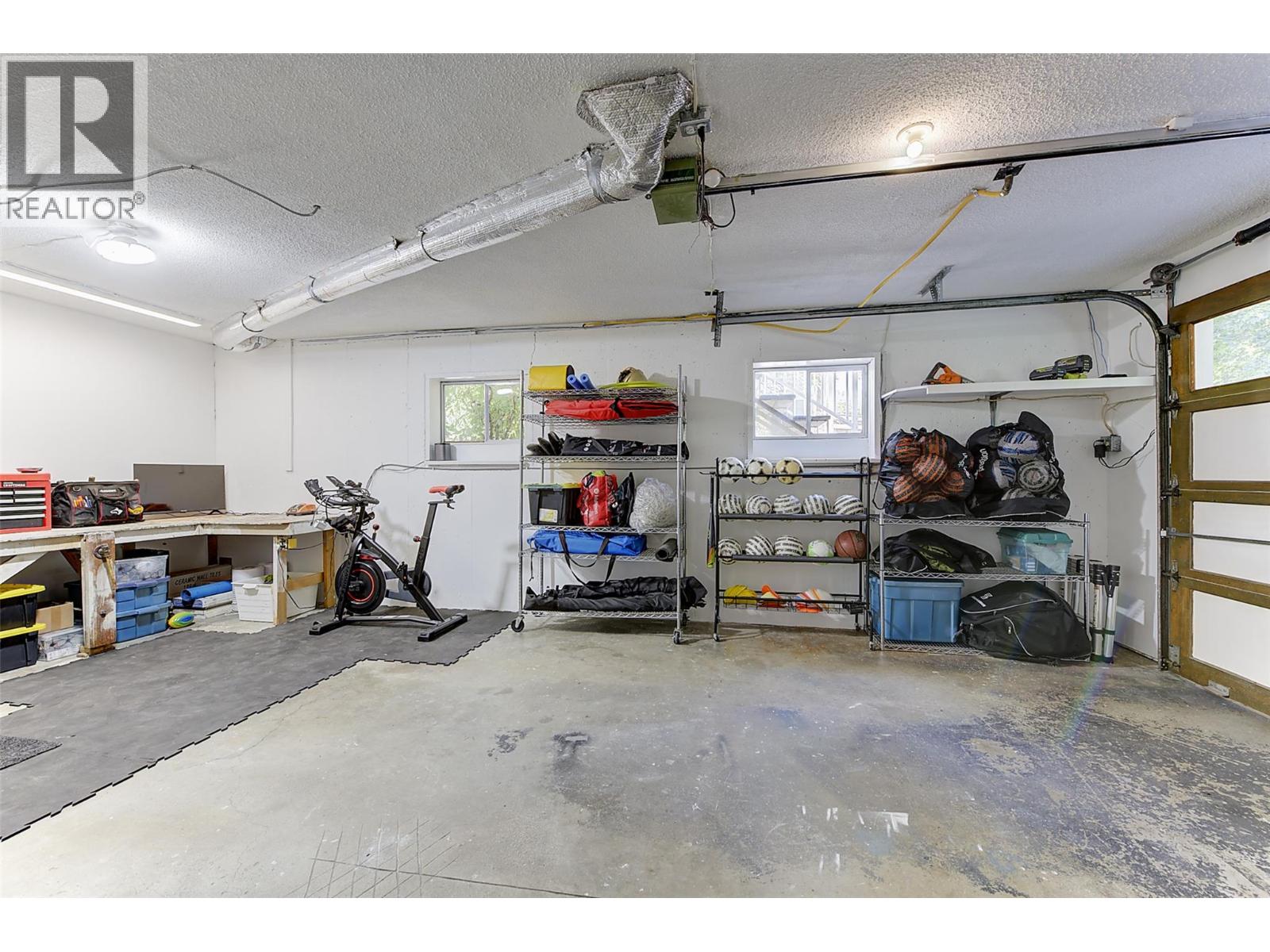 1764 Highland Drive N - 50