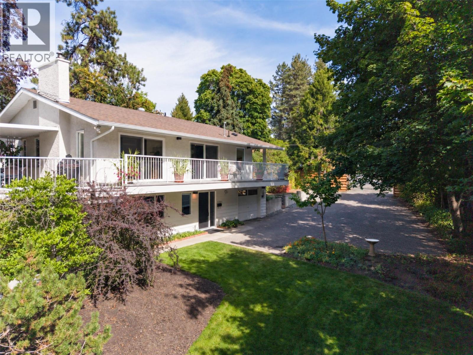 1764 Highland Drive N - 74