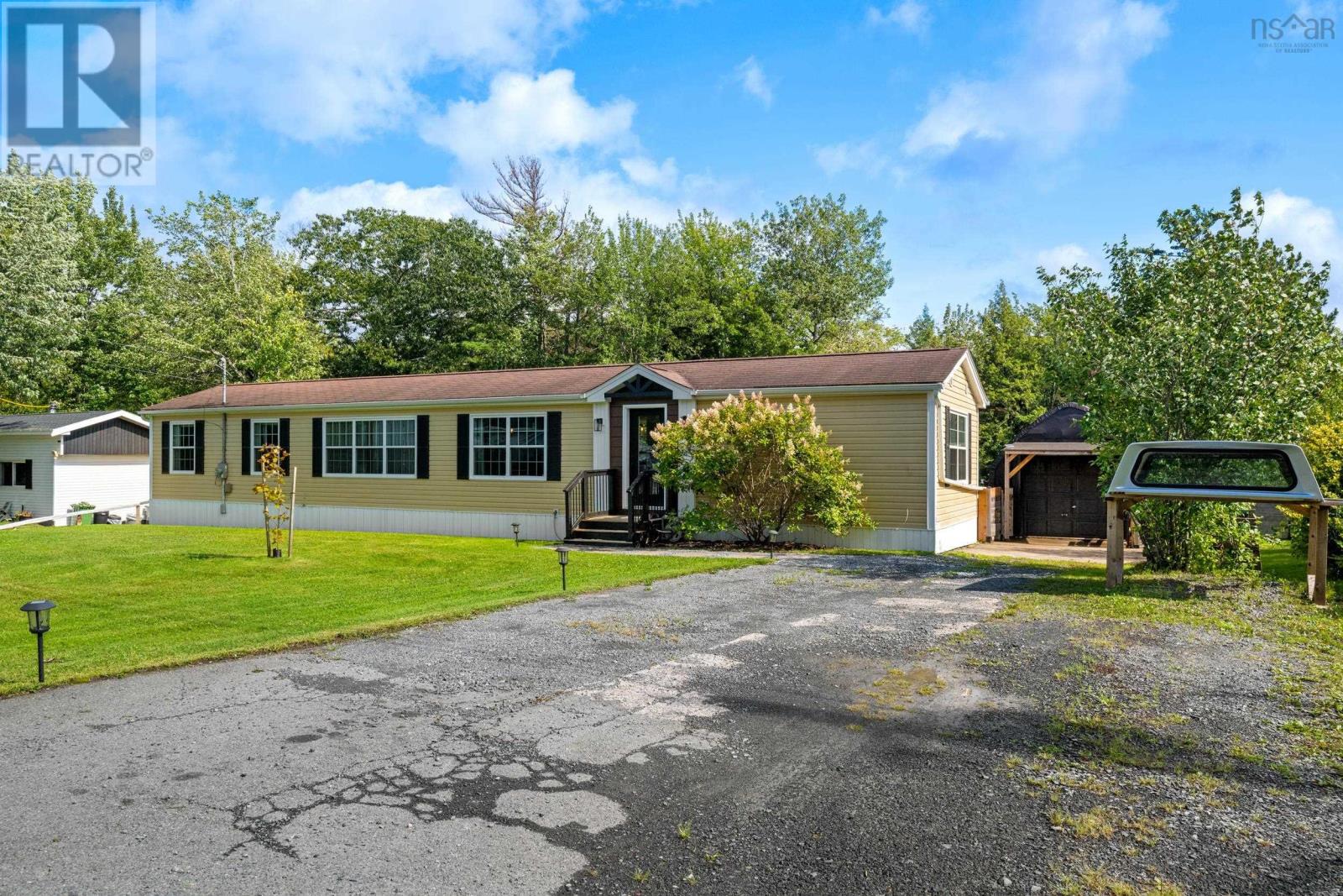 38 Iseley Lane, Dutch Settlement — photo 4