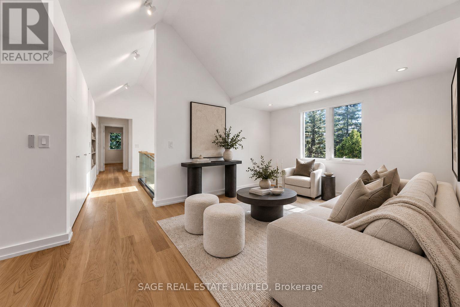 2 ADDISON CRESCENT - Image 19