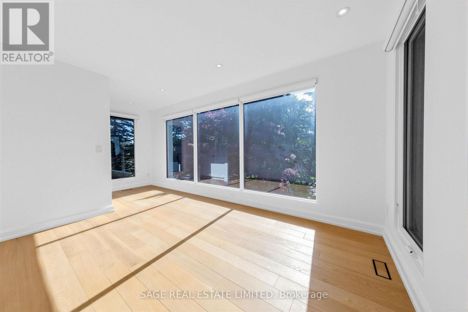 2 ADDISON CRESCENT - Image 28