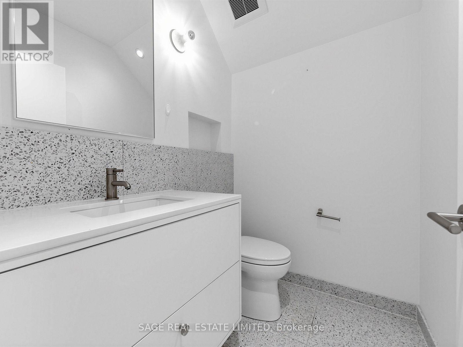 2 ADDISON CRESCENT - Image 38