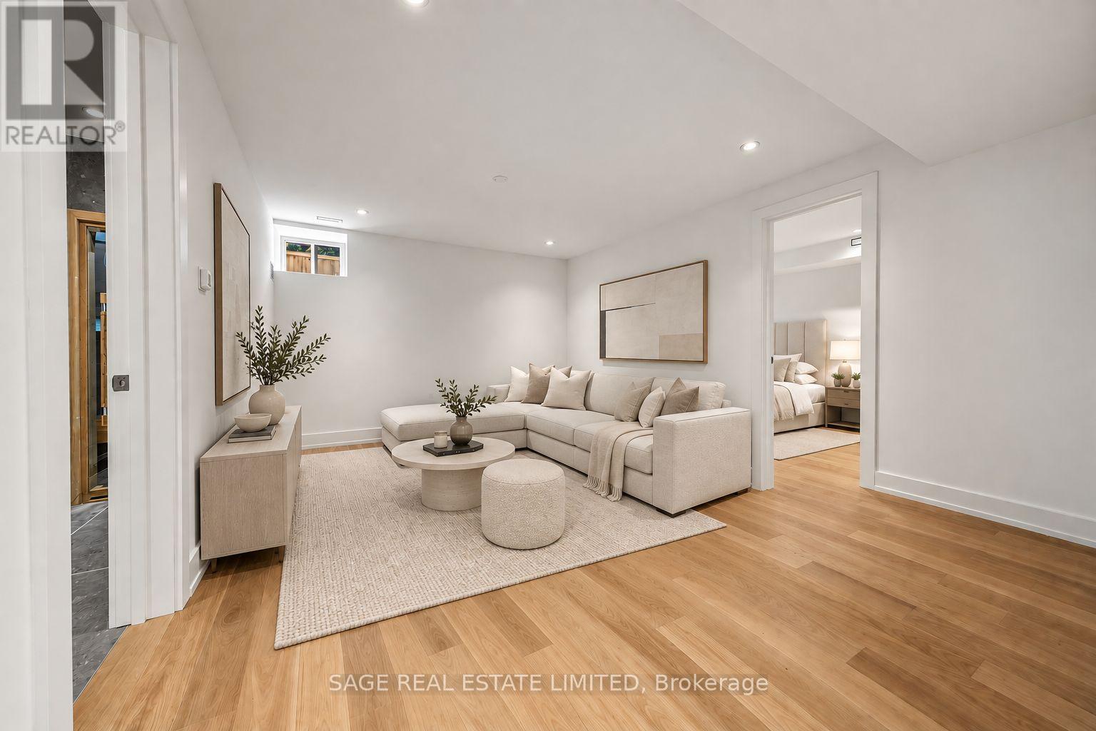 2 ADDISON CRESCENT - Image 41