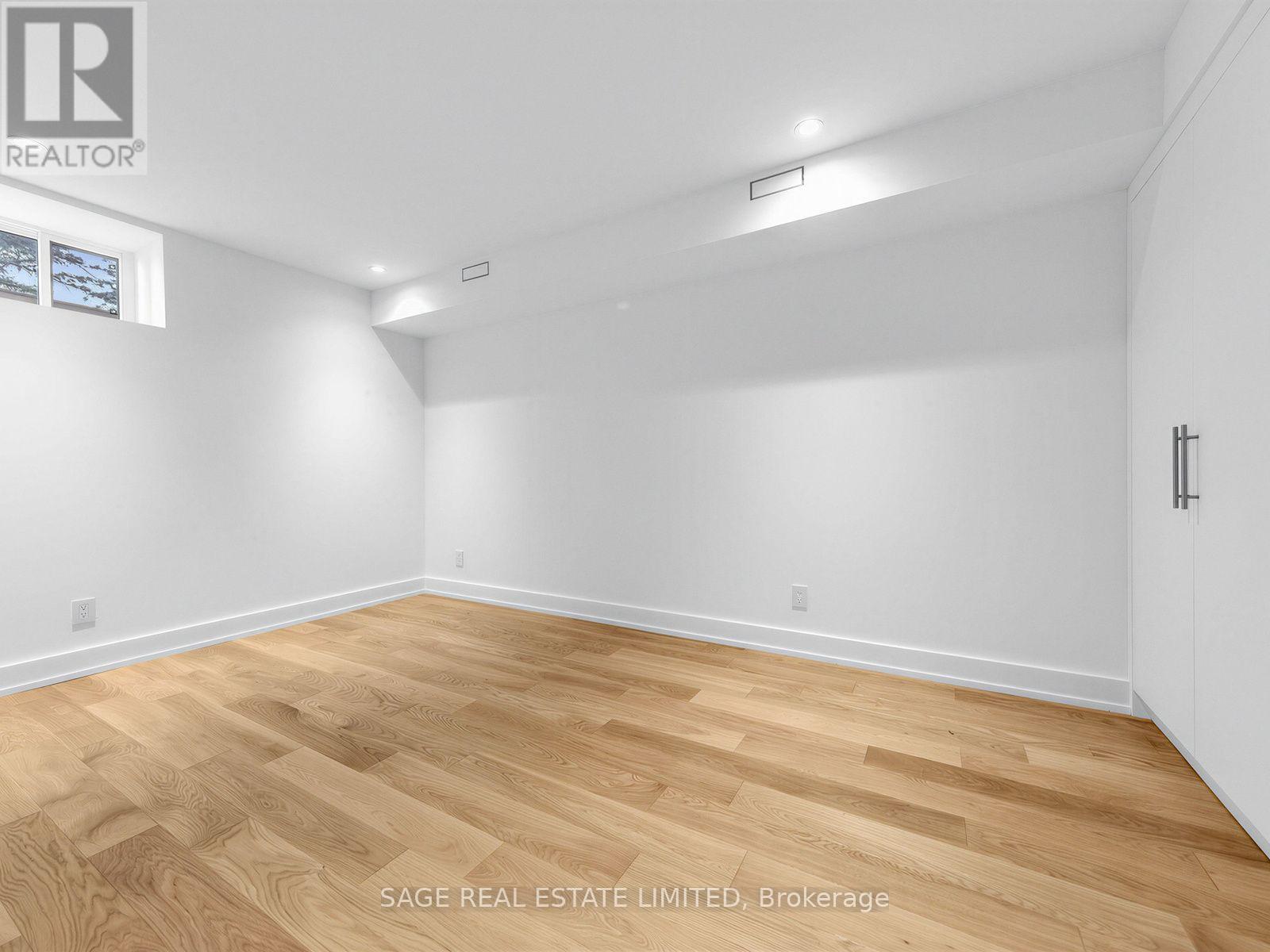 2 ADDISON CRESCENT - Image 44
