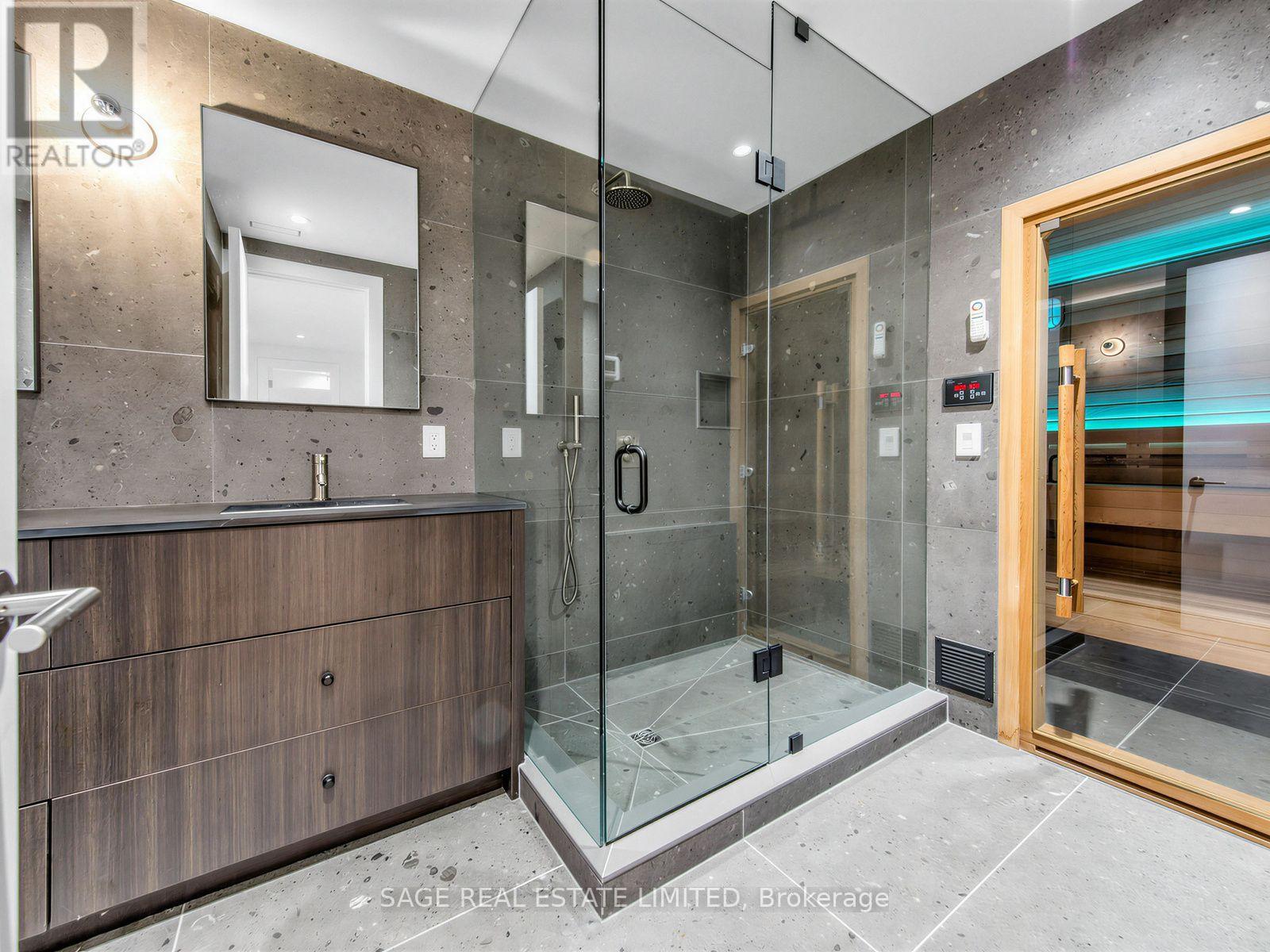2 ADDISON CRESCENT - Image 46