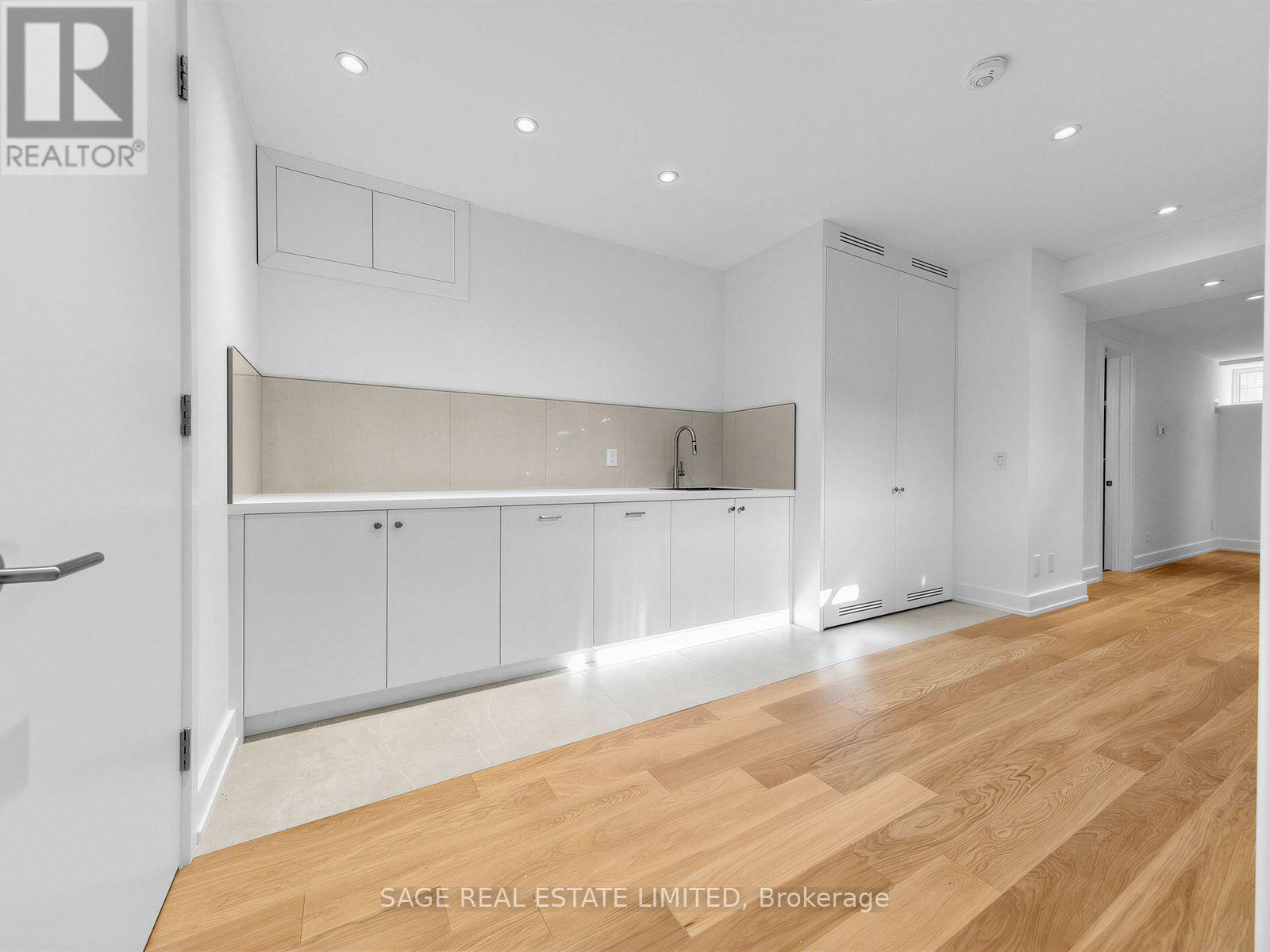 2 ADDISON CRESCENT - Image 47
