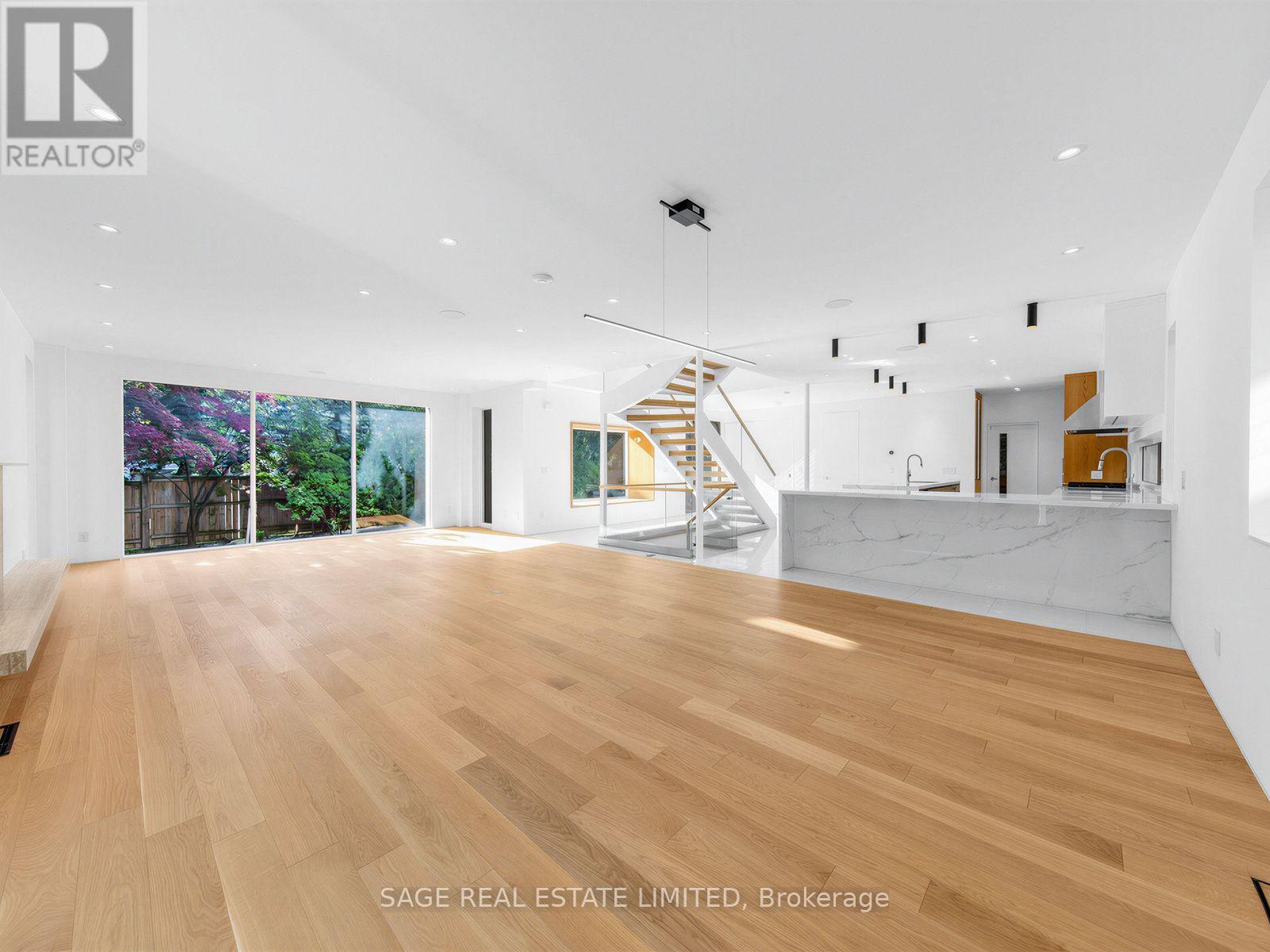 2 ADDISON CRESCENT - Image 5
