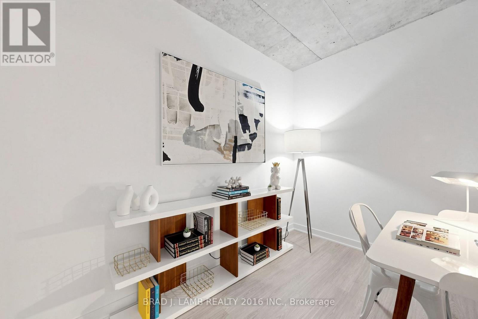 #701 284 KING STREET E - 12
