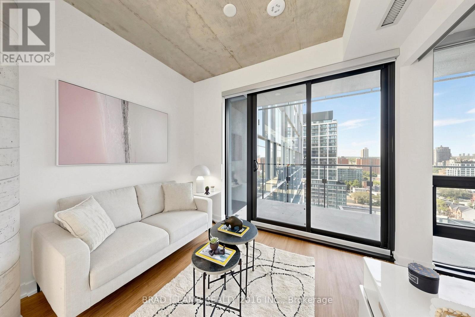 #1505 284 KING STREET E - 2