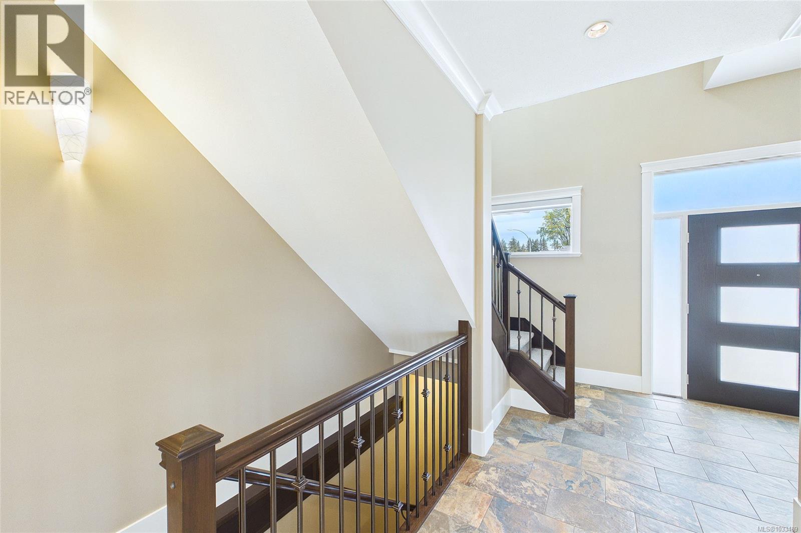 5751 Linyard Rd - Image 5