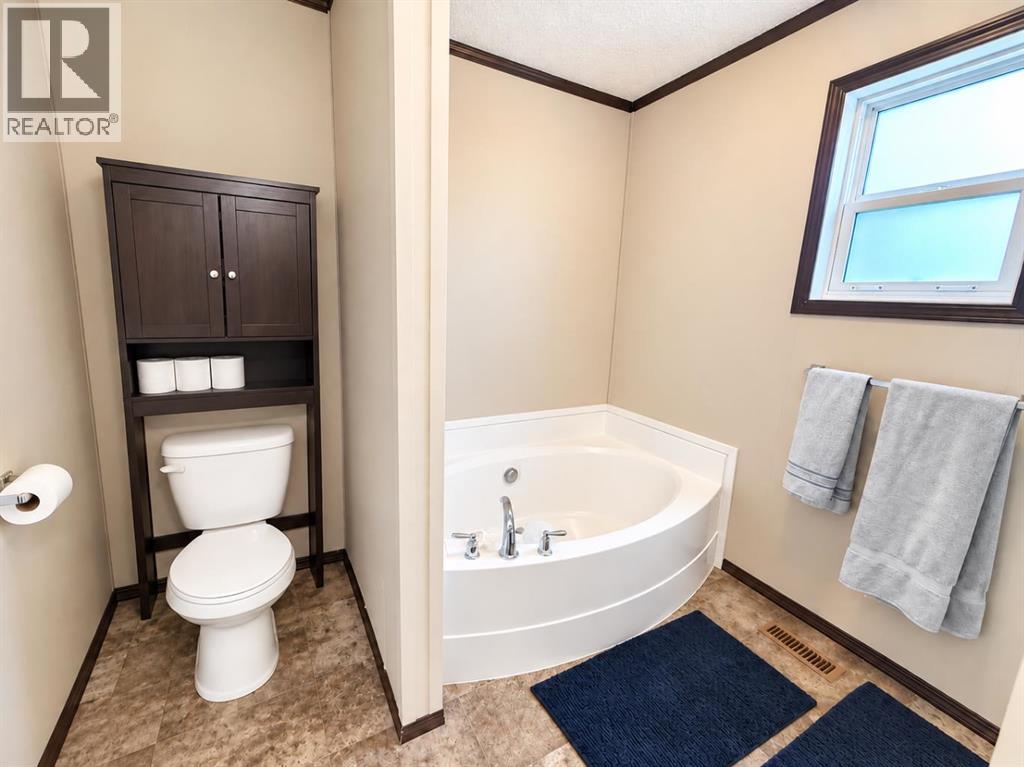 1501 15 Street Crescent - Image 12