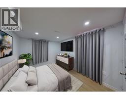 Sunroom - 196 Brock Street North, Sarnia, ON N7T5Z3 Photo 8