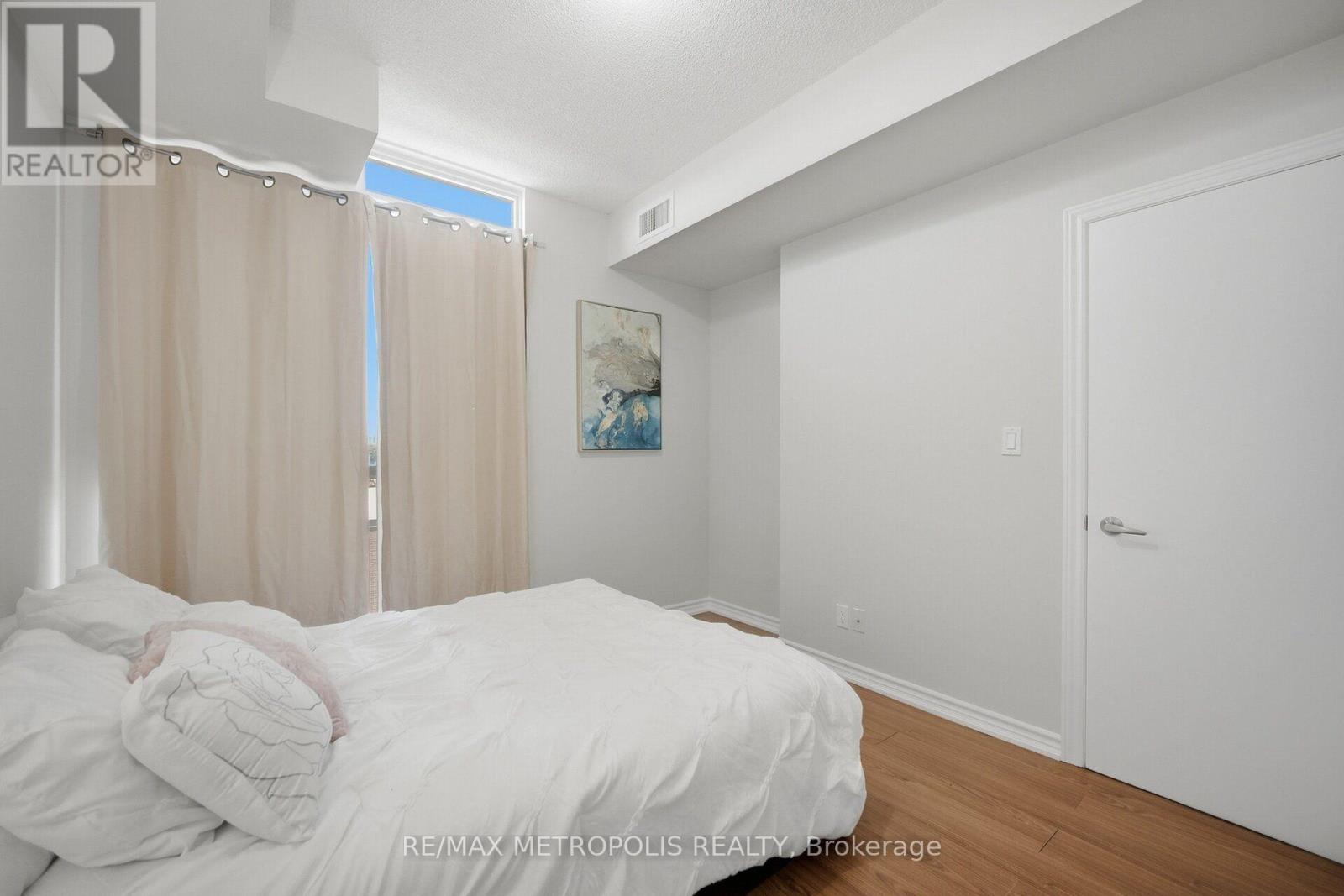#306 1328 BIRCHMOUNT ROAD - 20