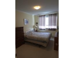 313 1448 Fir Street, White Rock, BC V4B4B4 Photo 7