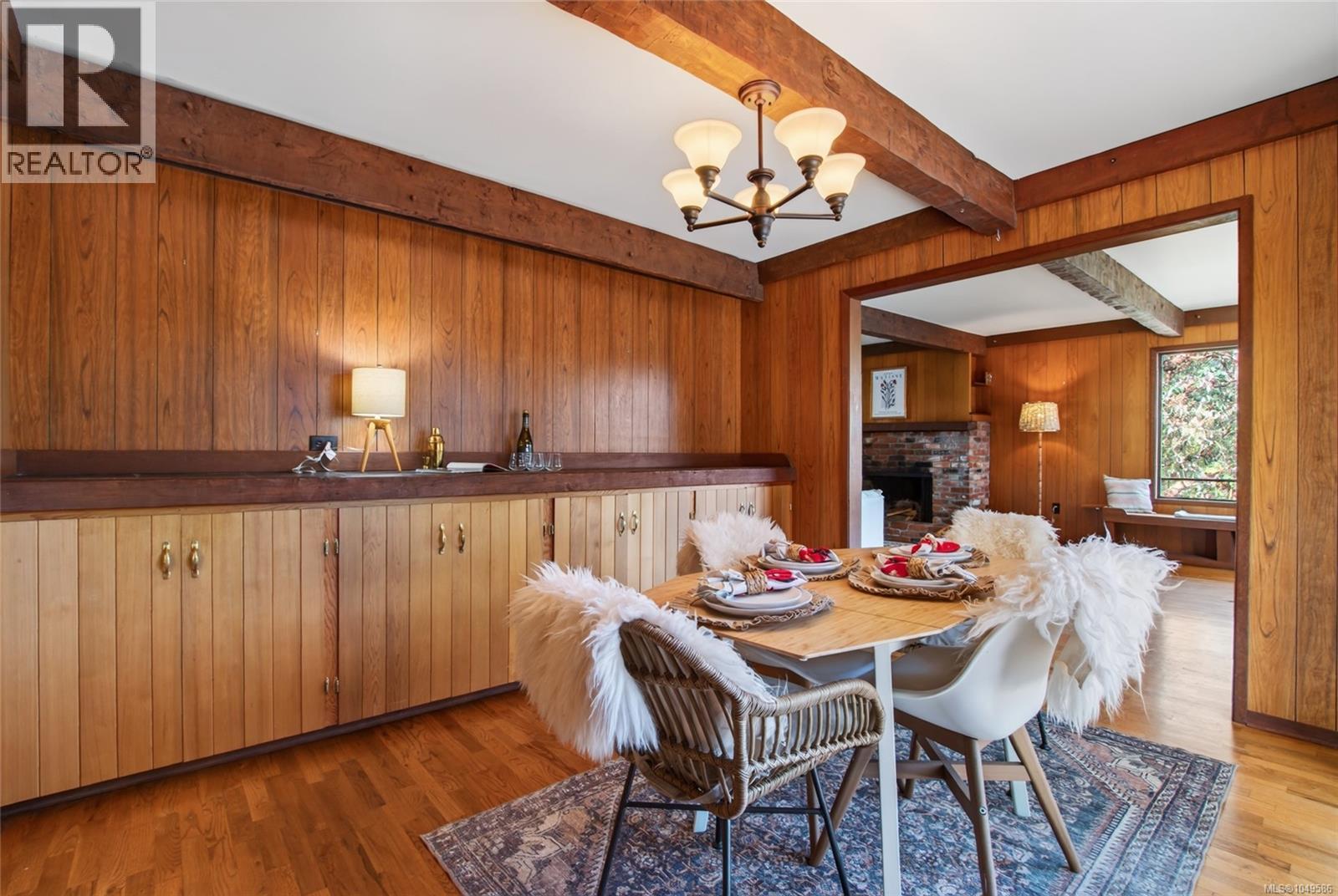 6697 Genoa Bay Rd - Image 20
