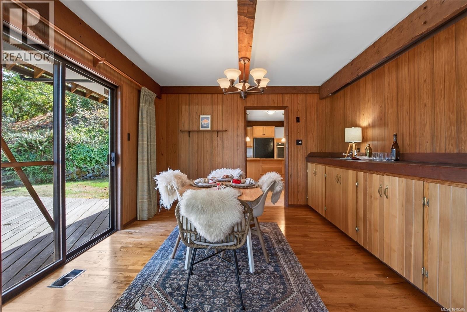 6697 Genoa Bay Rd - 19