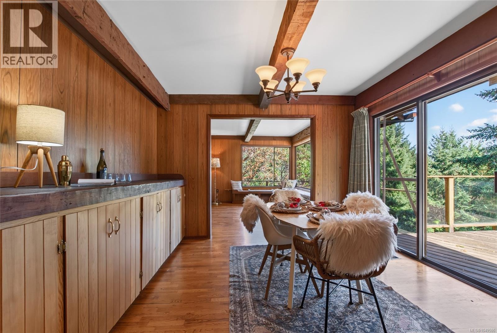 6697 Genoa Bay Rd - 21