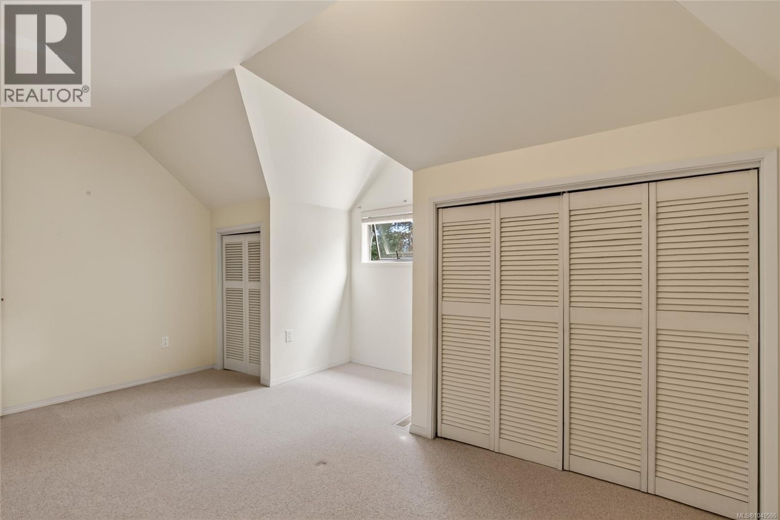6697 Genoa Bay Rd - Image 46