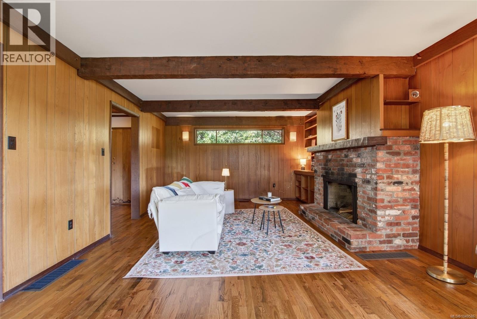 6697 Genoa Bay Rd - 32