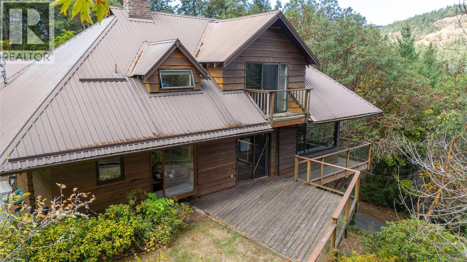 6697 Genoa Bay Rd - 4