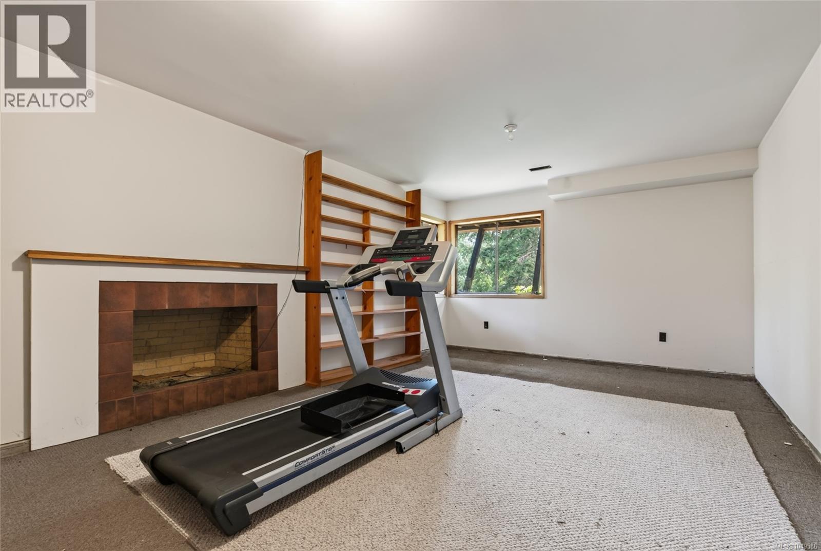 6697 Genoa Bay Rd - Image 57