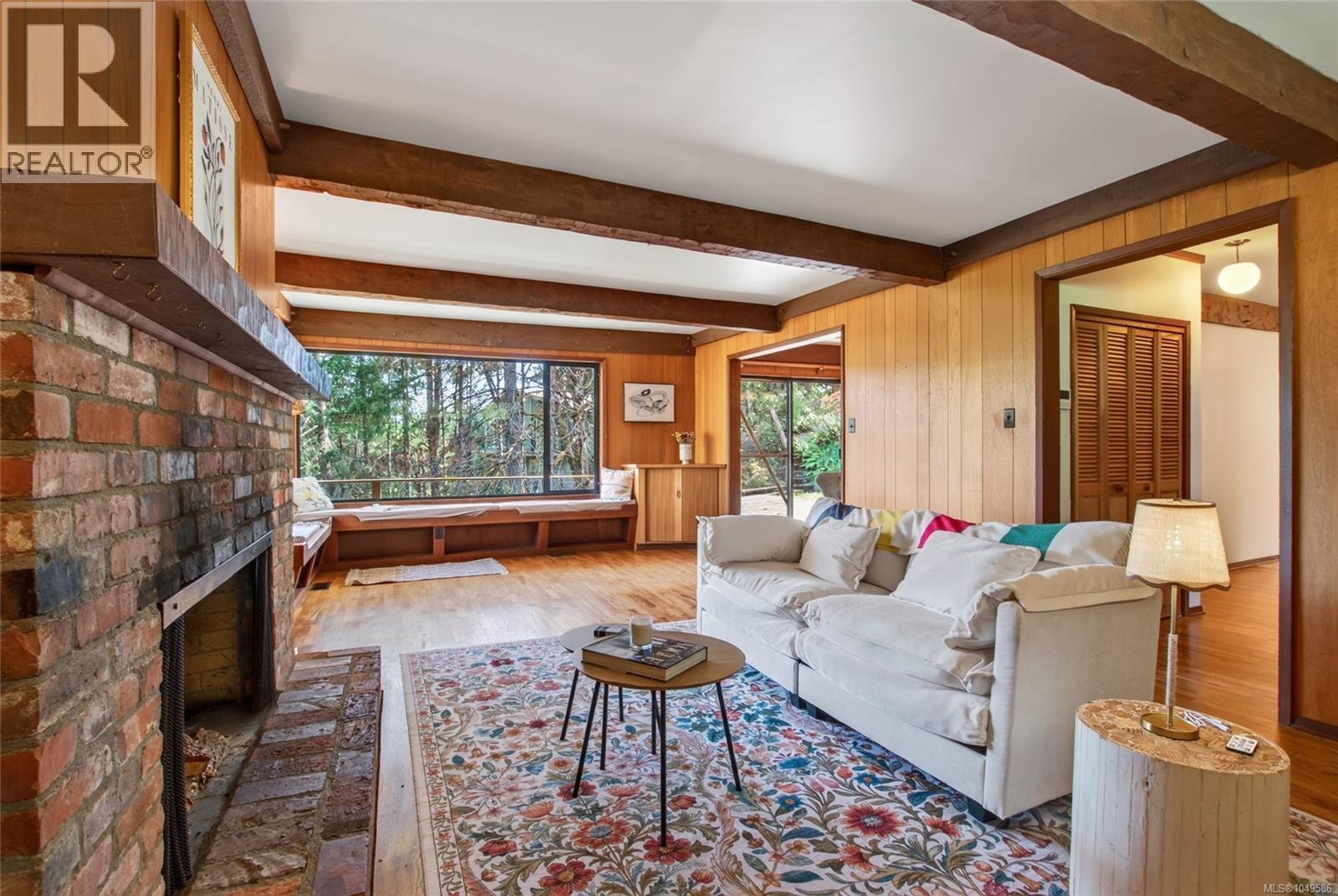 6697 Genoa Bay Rd - 31