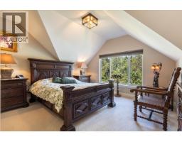 10040 Wescan Road, Halfmoon Bay, BC V0N1Y2 Photo 37