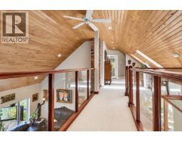 10040 Wescan Road, Halfmoon Bay, BC V0N1Y2 Photo 33
