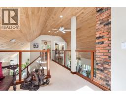 10040 Wescan Road, Halfmoon Bay, BC V0N1Y2 Photo 35