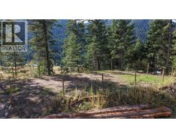 1021 Creighton Valley Road, Lumby, BC V0E2G1 Photo 18
