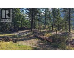 1021 Creighton Valley Road, Lumby, BC V0E2G1 Photo 13