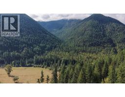 1021 Creighton Valley Road, Lumby, BC V0E2G1 Photo 48