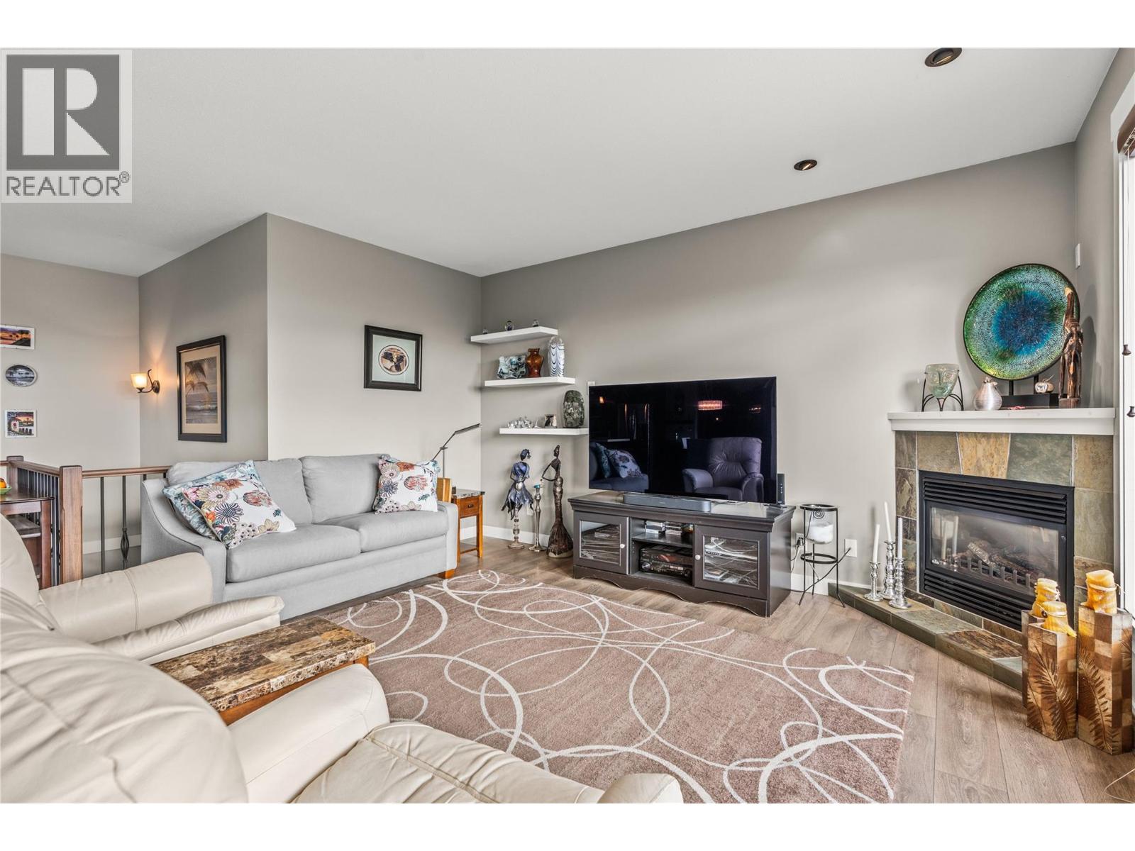121 Blackcomb Court - 14