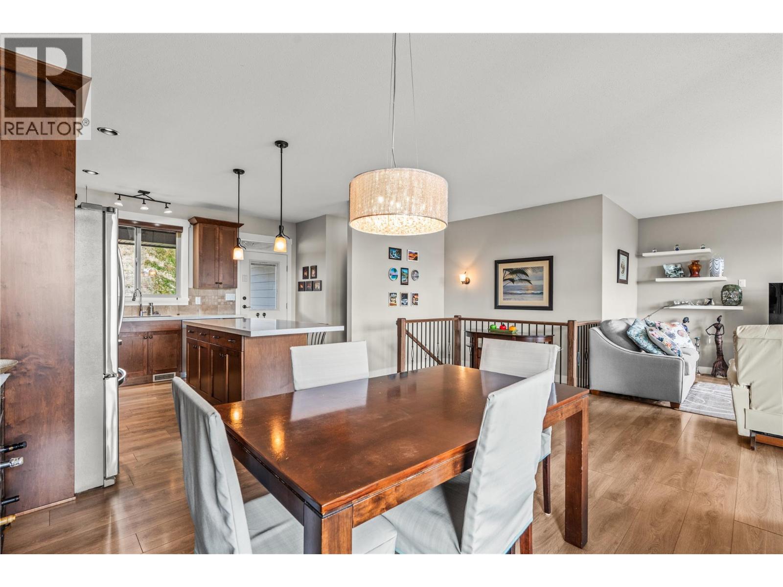 121 Blackcomb Court - 12