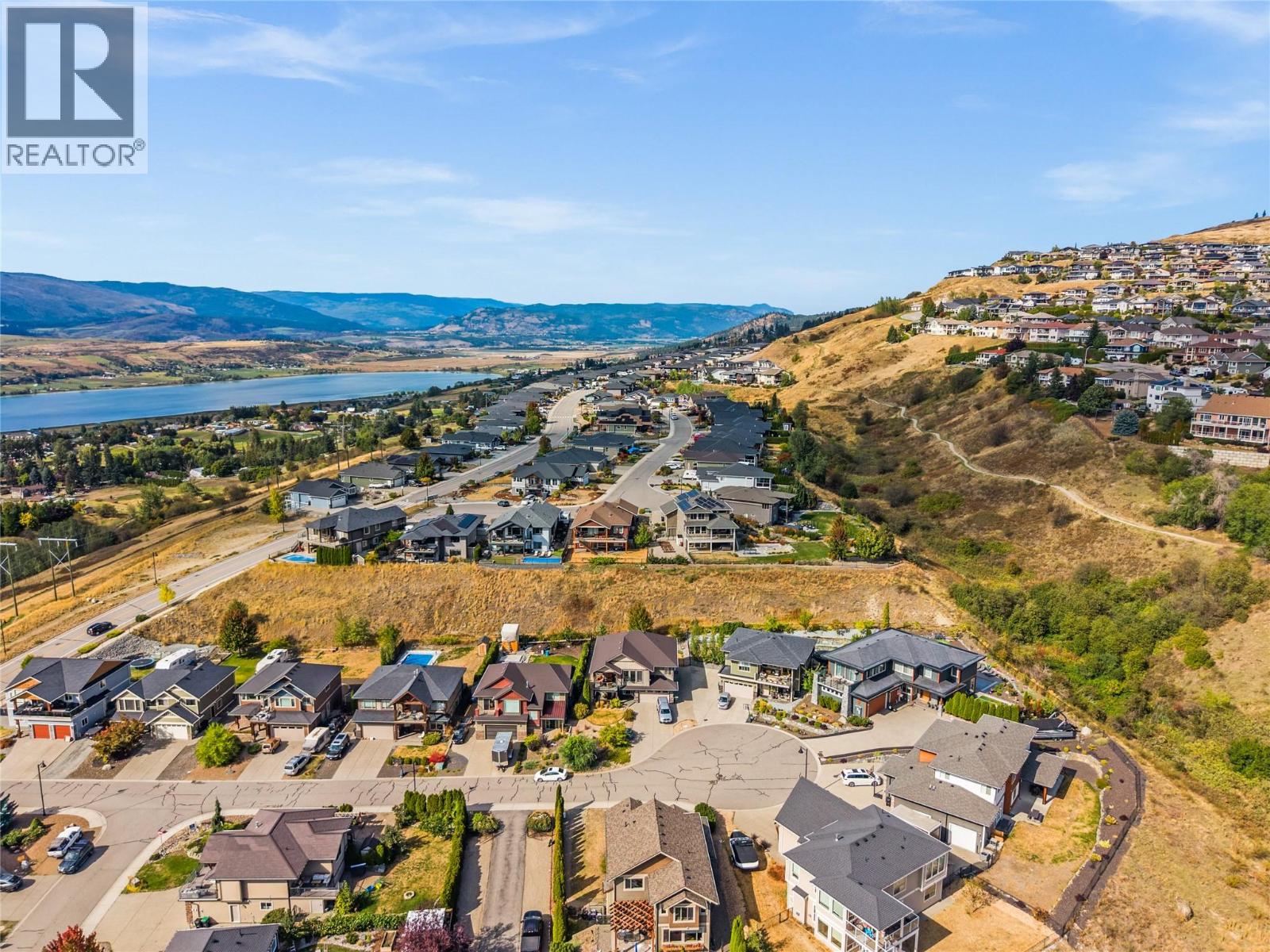 121 Blackcomb Court - 39