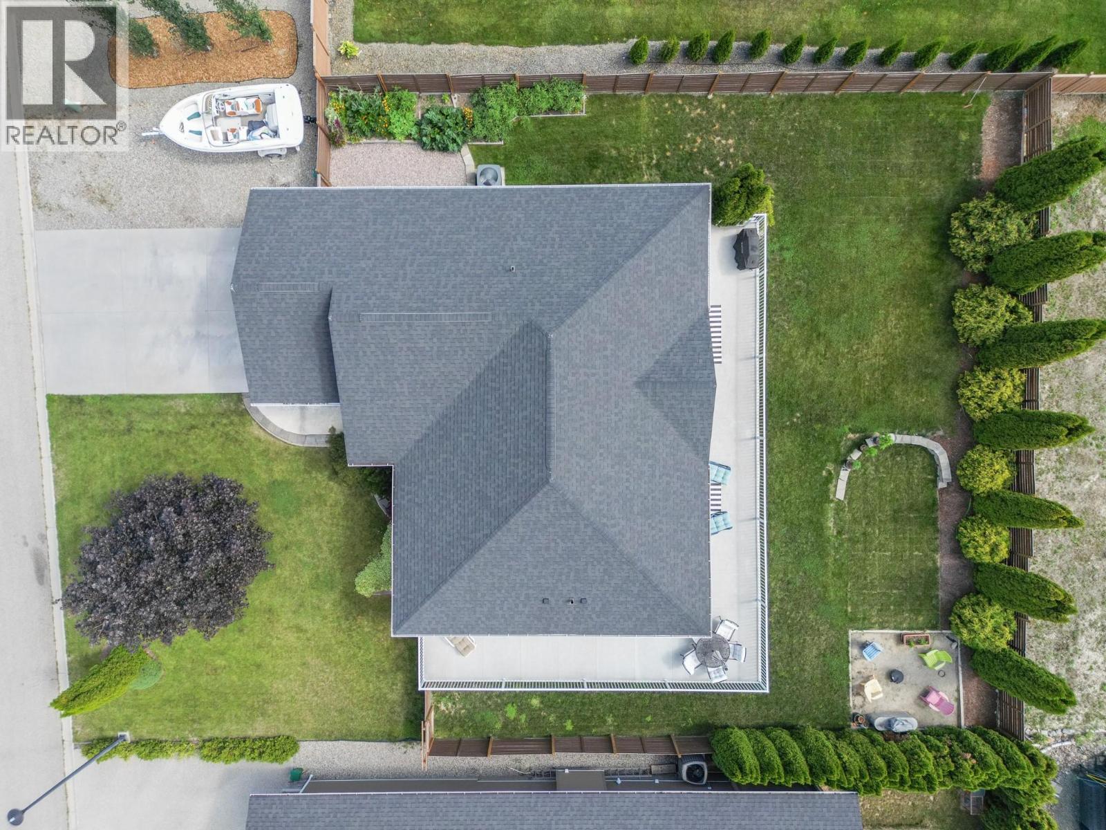 908 Purcell Crescent - Image 41