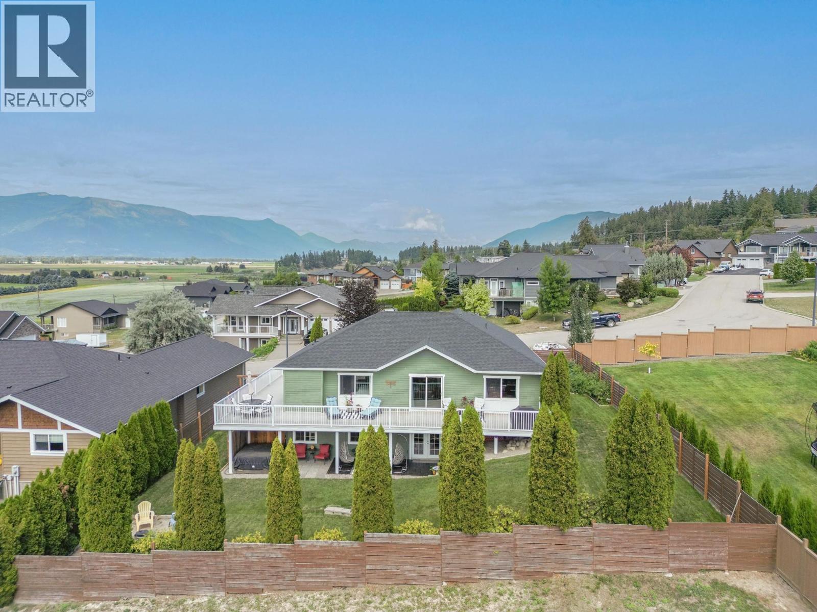 908 Purcell Crescent - Image 34