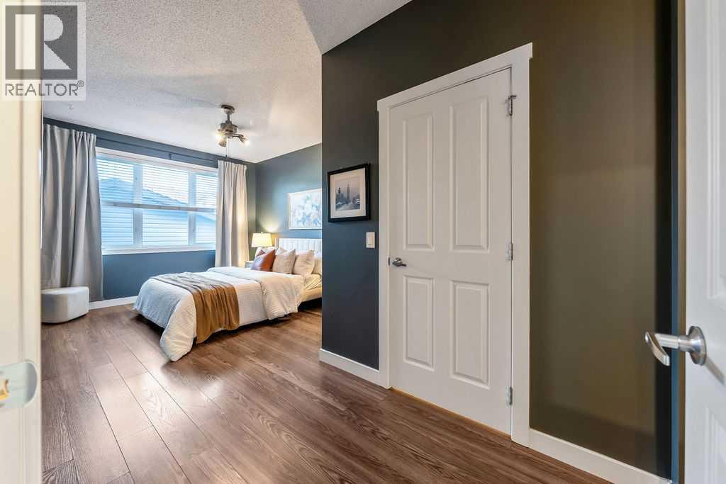 24 Elgin Meadows Manor SE - Image 12