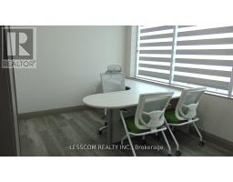 210 - 11615 Mcvean Drive, Brampton, ON L6P4N5 Photo 8