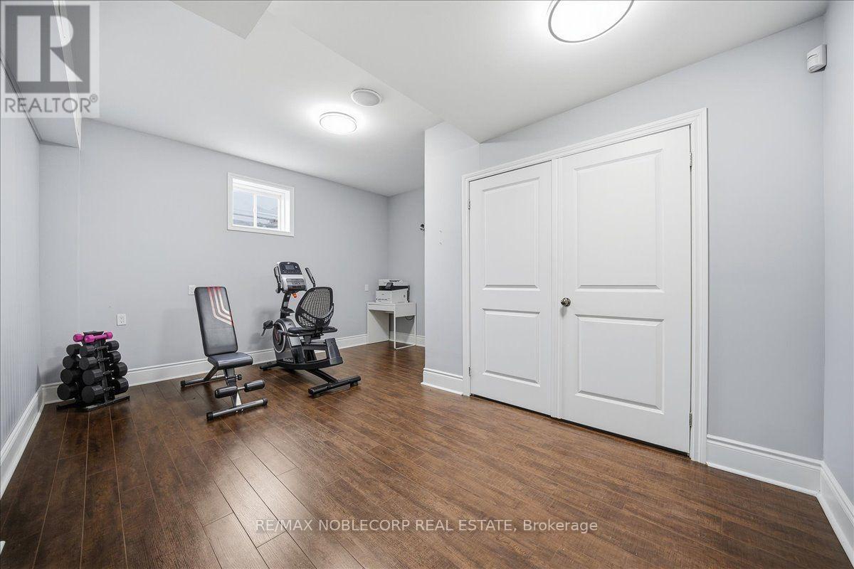 15 DEGREY DRIVE - Image 43