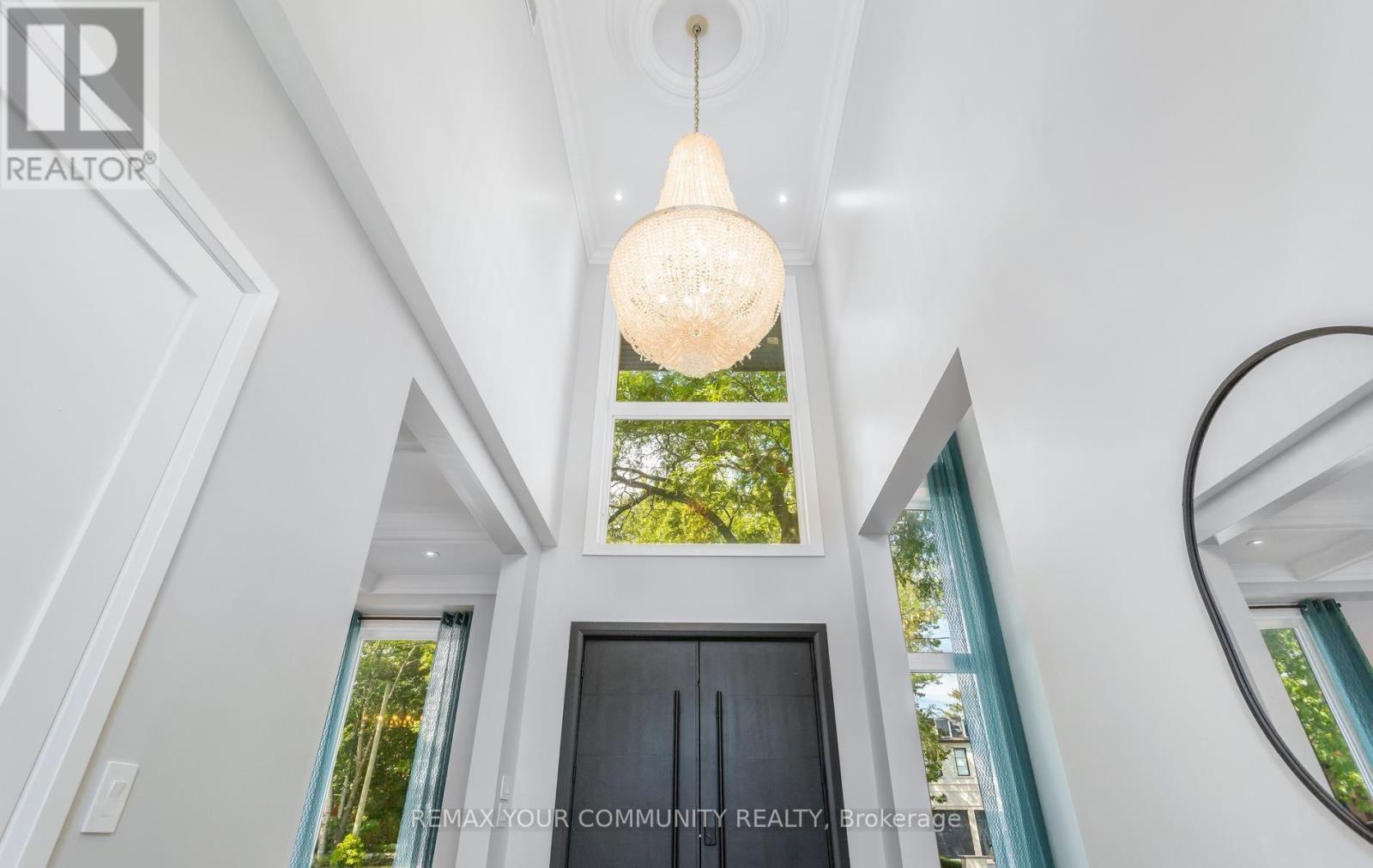 606 Stephens Crescent, Oakville — photo 4