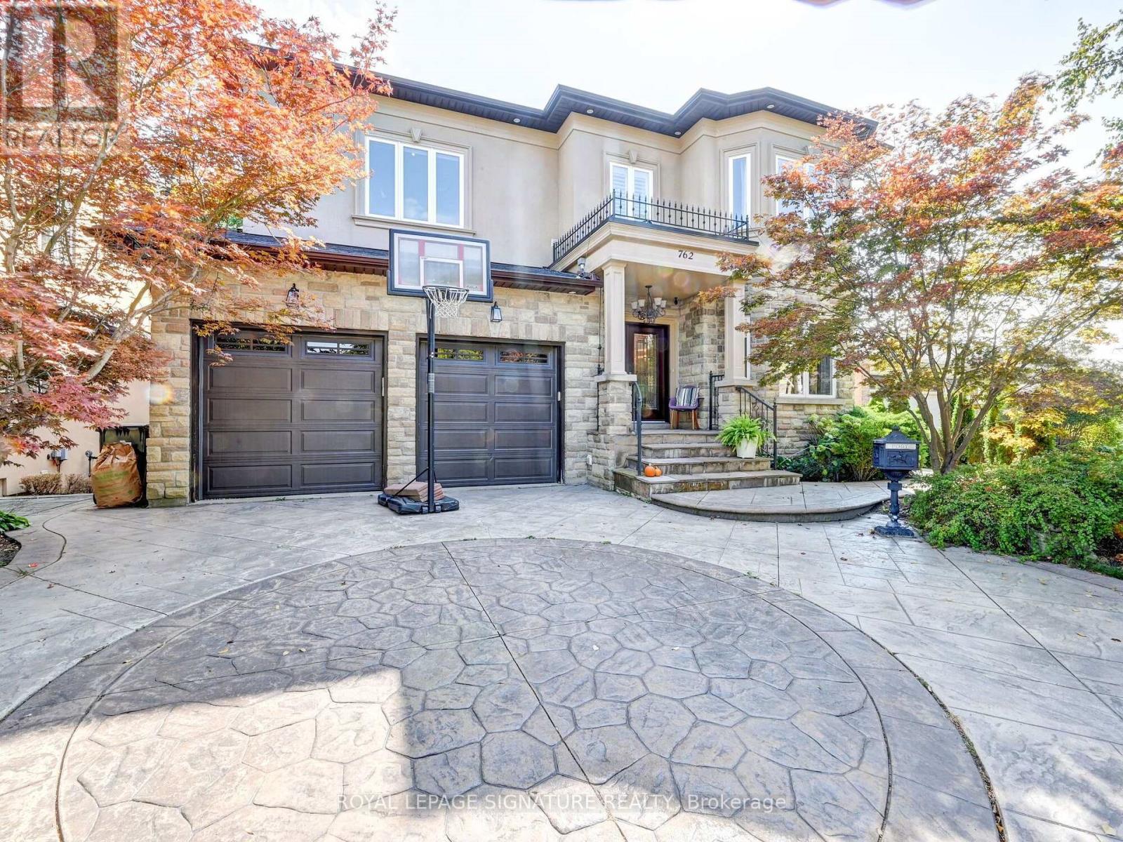 762 Duchess Drive, Mississauga — photo 2