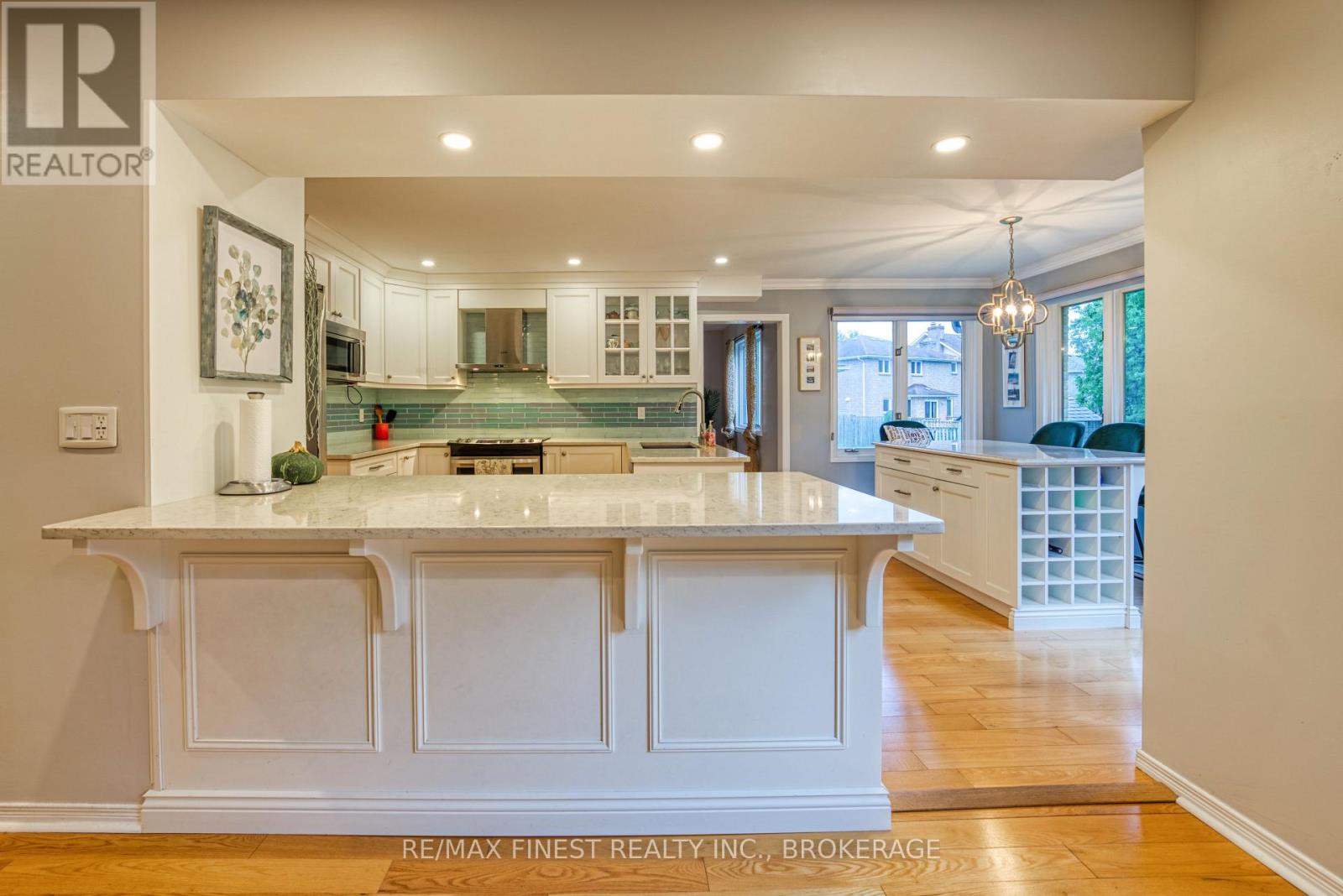 719 WOODSIDE DRIVE - Image 17