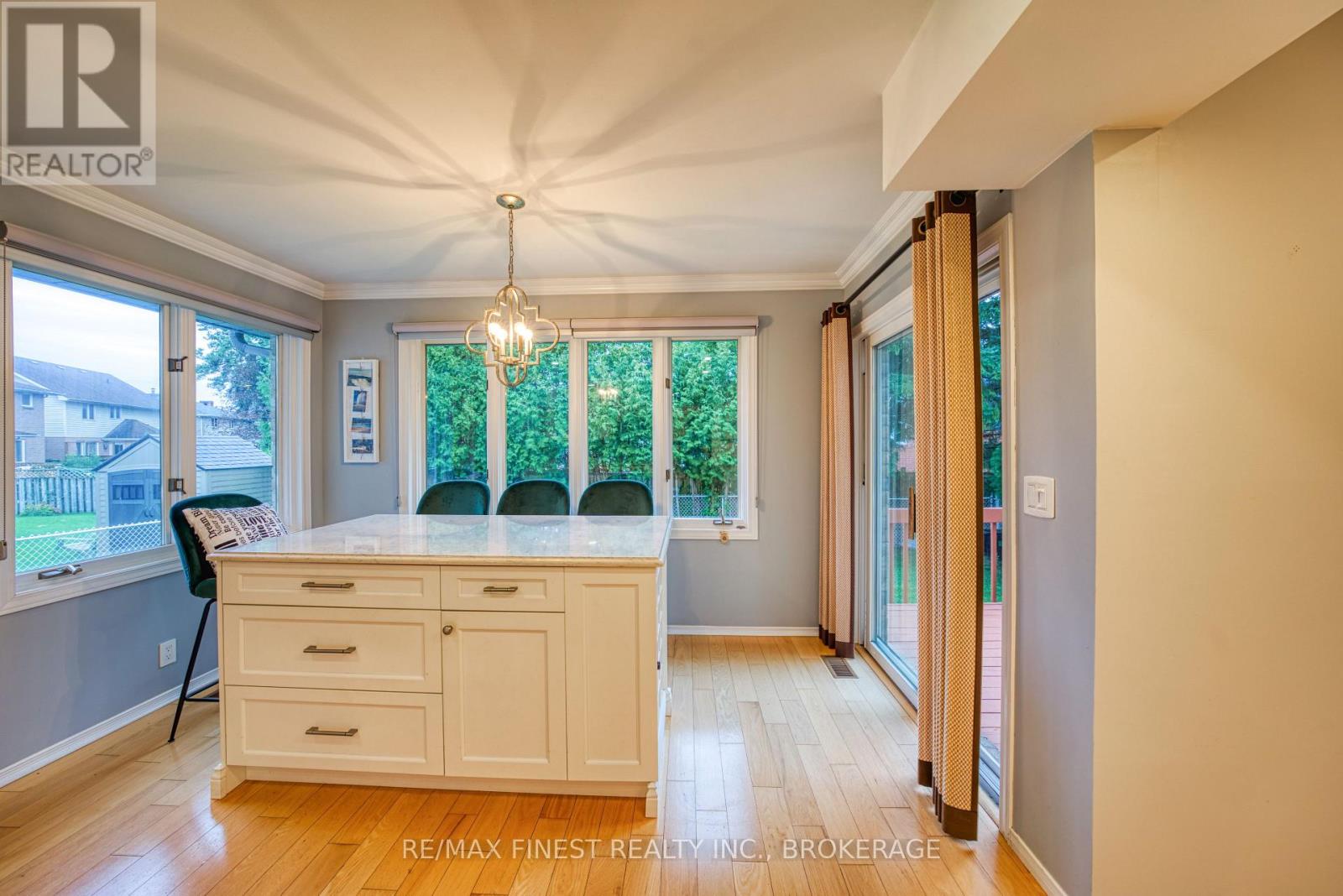 719 WOODSIDE DRIVE - Image 16